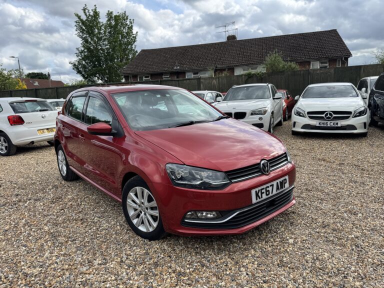 VOLKSWAGEN POLO 9,390 20415 MI PETROL AUTOMATIC VIEW DETAILS... image 4